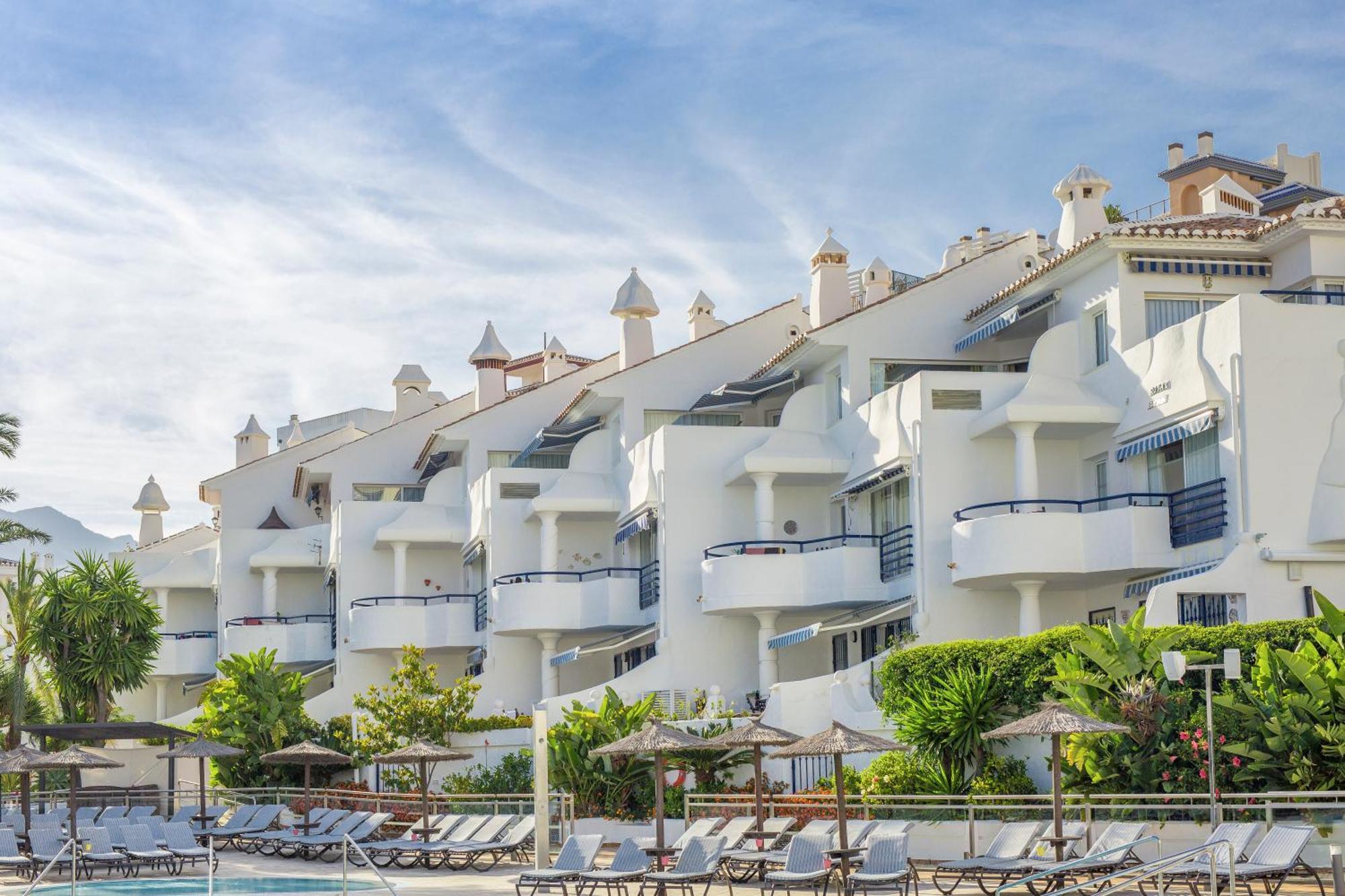 Sahara Sunset Aparthotel Benalmádena Exteriör bild